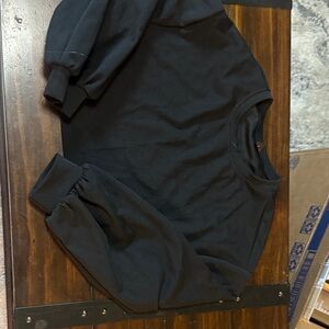 SHEIN Black Knit Top